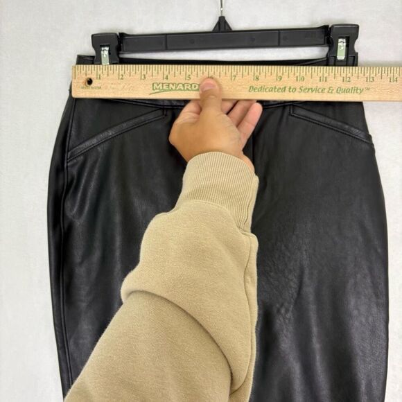 Spanx Black Faux Leather High Waisted Flare Pull On Pants Size Small - Picture 4 of 11